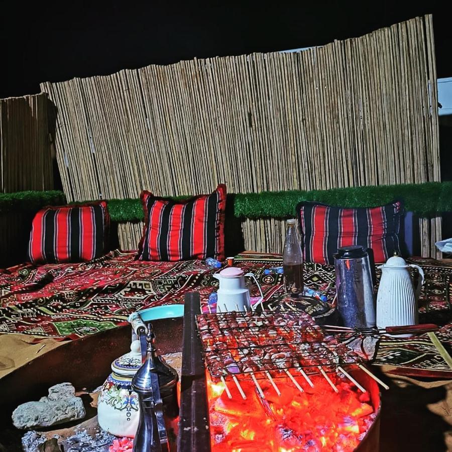 Sandglass Camp Badīyah Exteriör bild