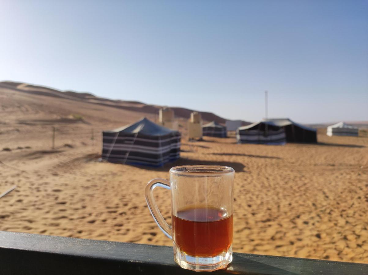 Sandglass Camp Badīyah Exteriör bild