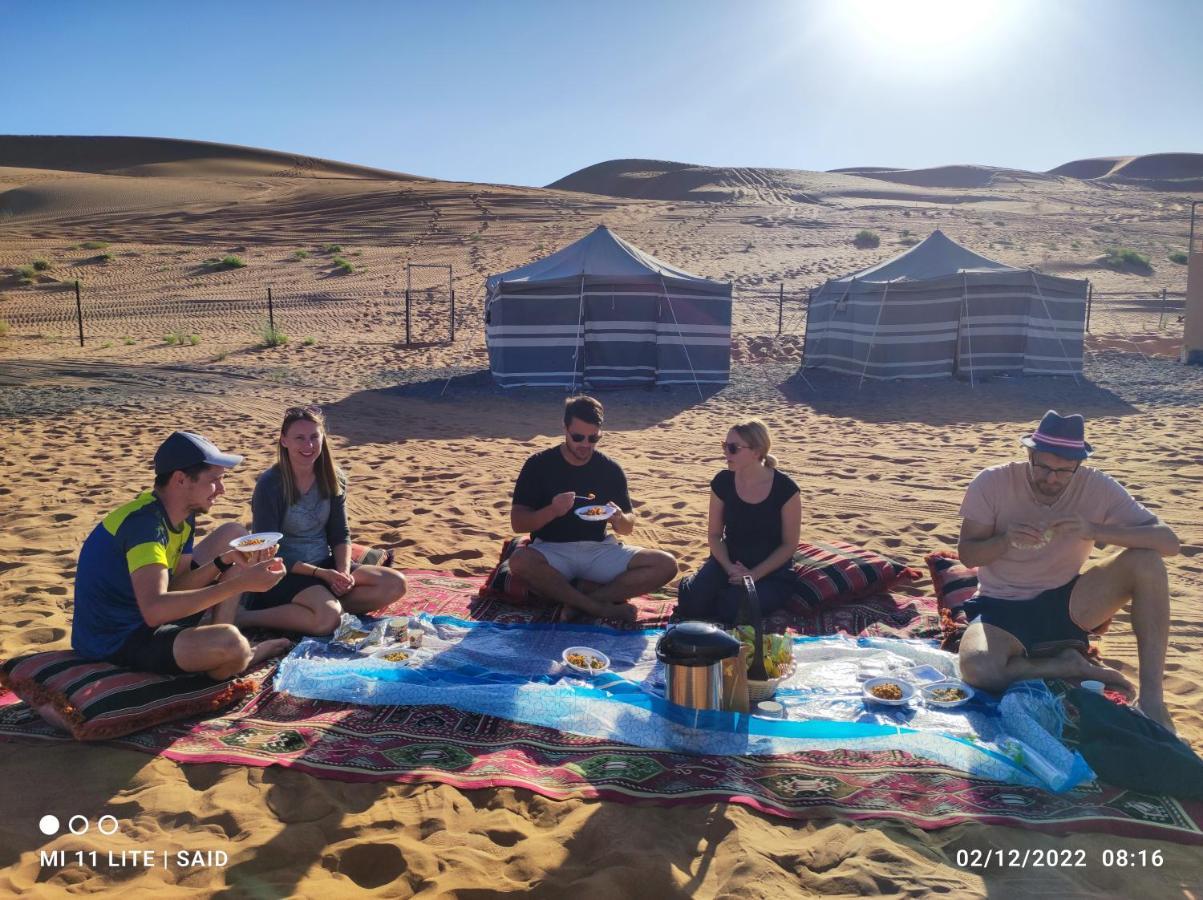 Sandglass Camp Badīyah Exteriör bild