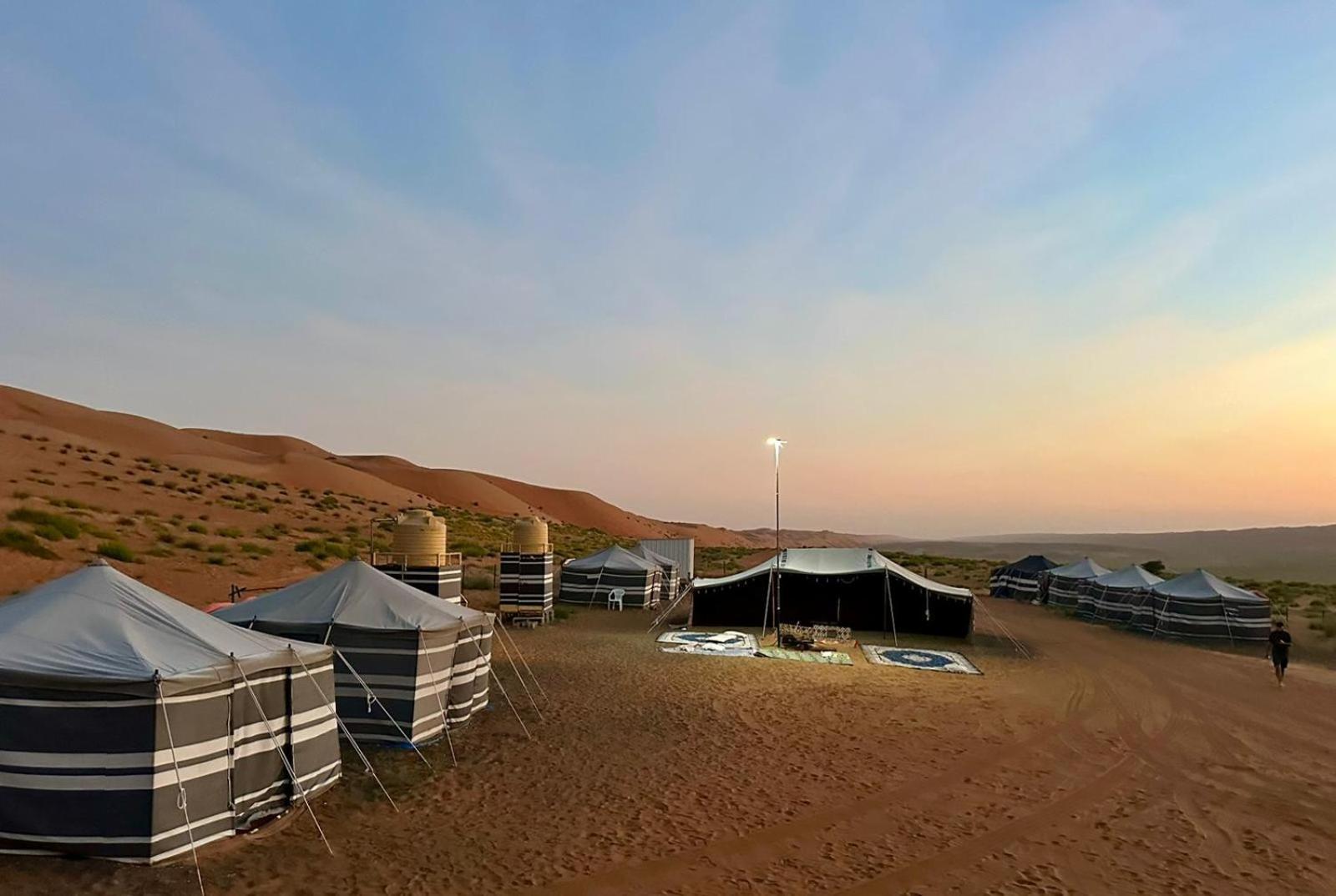 Sandglass Camp Badīyah Exteriör bild