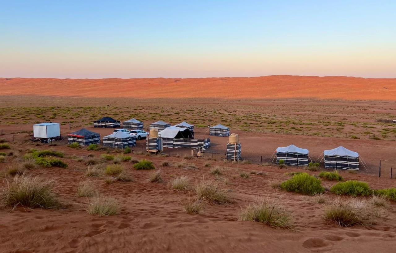 Sandglass Camp Badīyah Exteriör bild